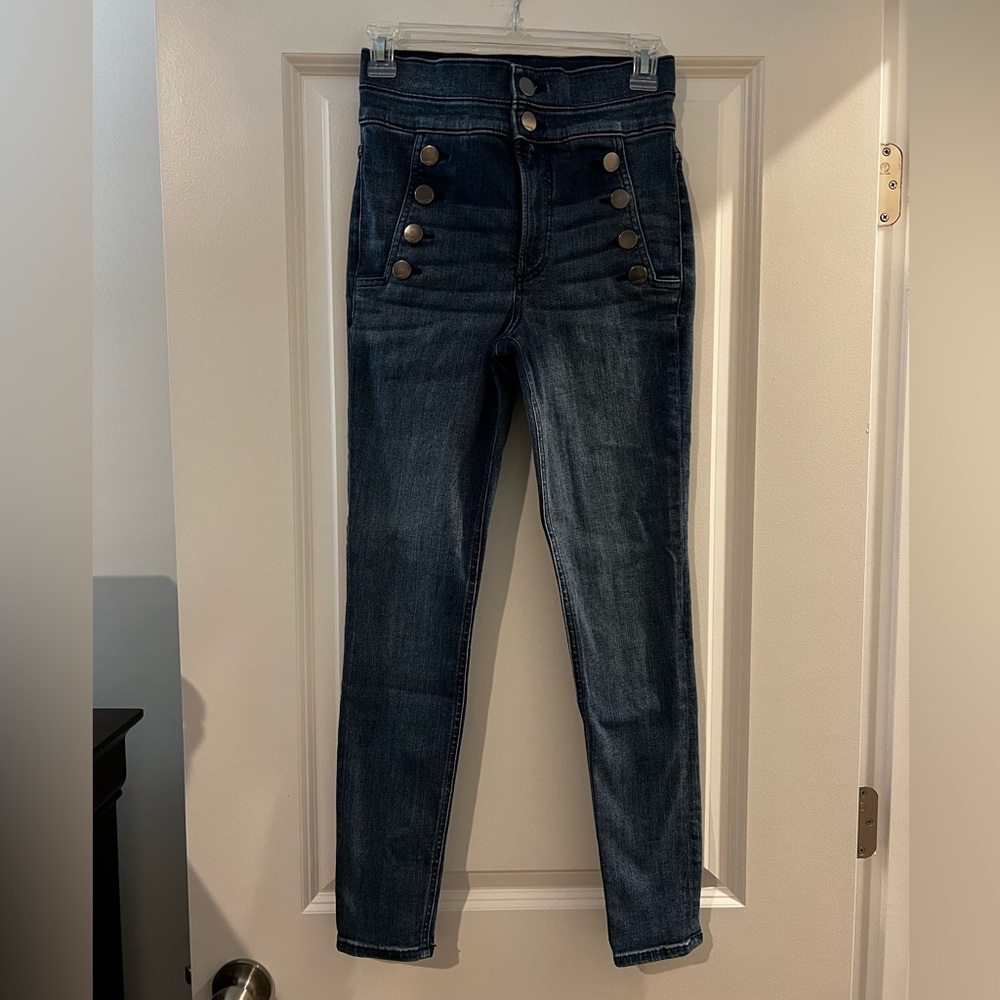LIKE NEW. Express jeans.